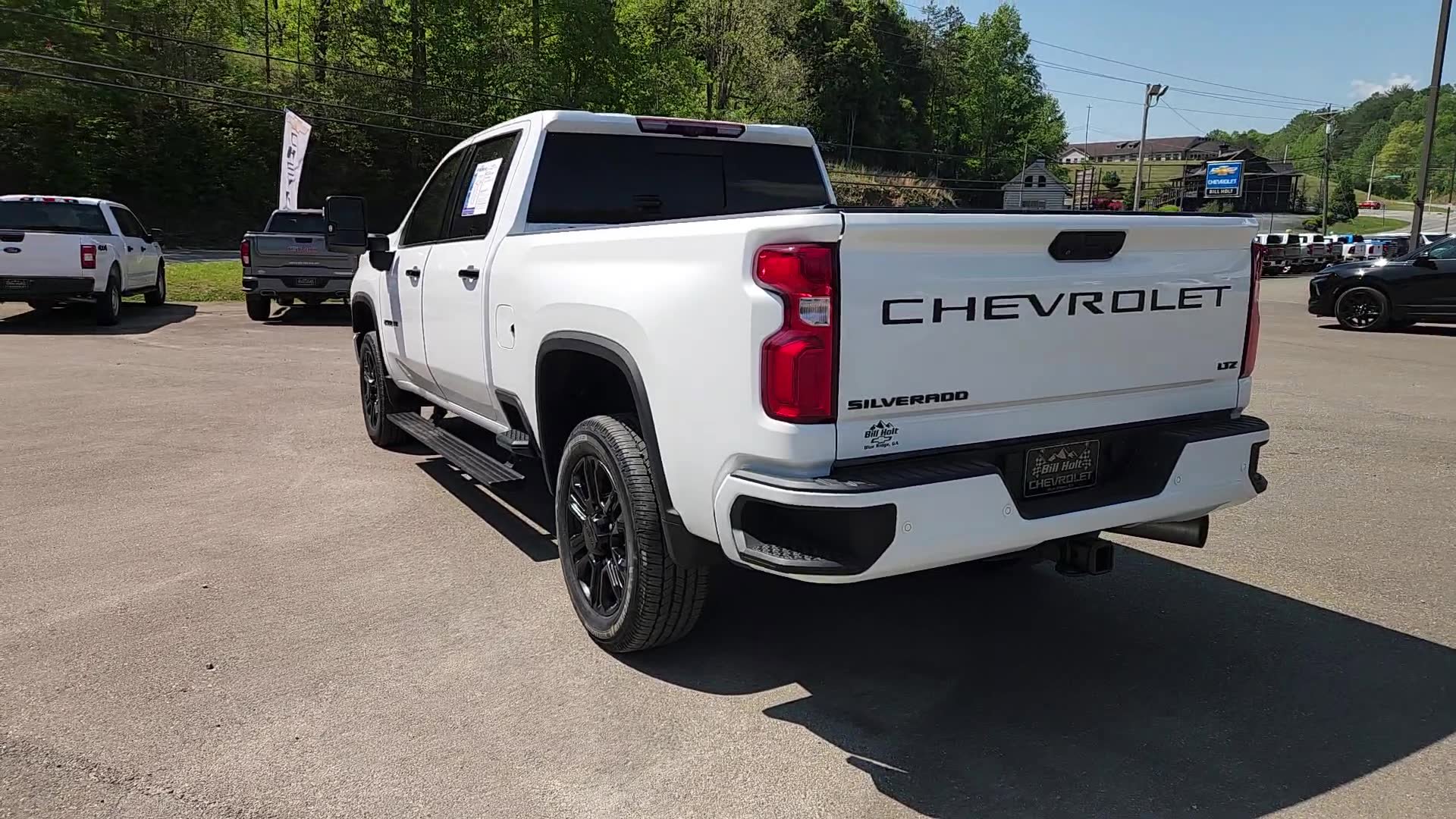 Used 2021 Chevrolet Silverado 2500 LTZ w/ LTZ Plus Package AWD/4WD image 12