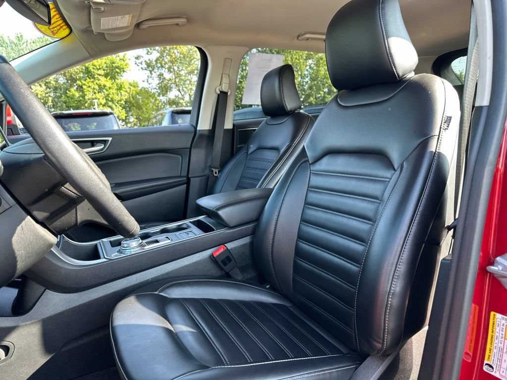 Used 2023 Ford Edge SEL AWD/4WD image 34