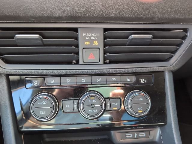 Used 2023 Volkswagen Jetta SE image 19