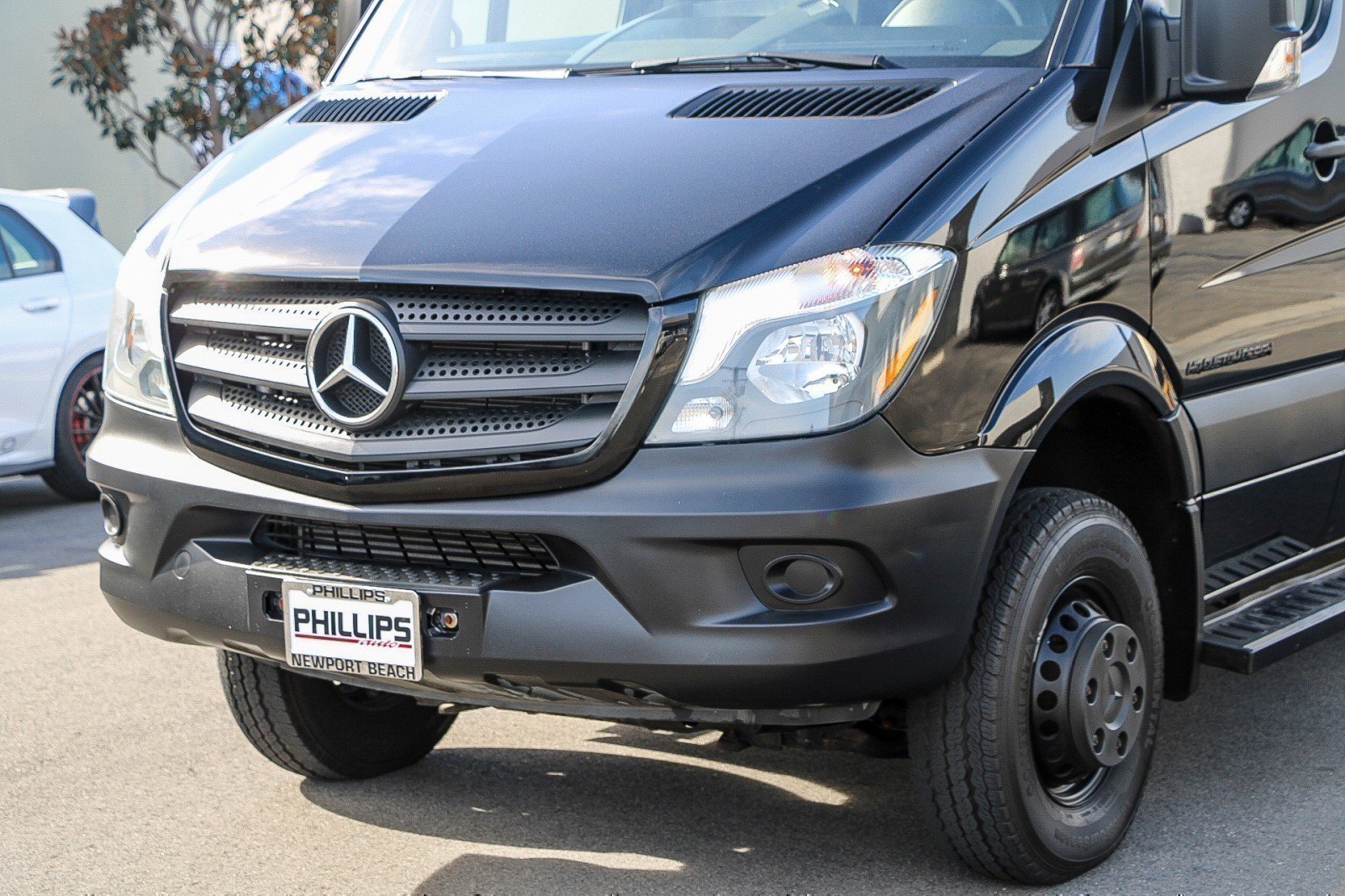 Used 2017 Mercedes-Benz Sprinter 3500 image 10