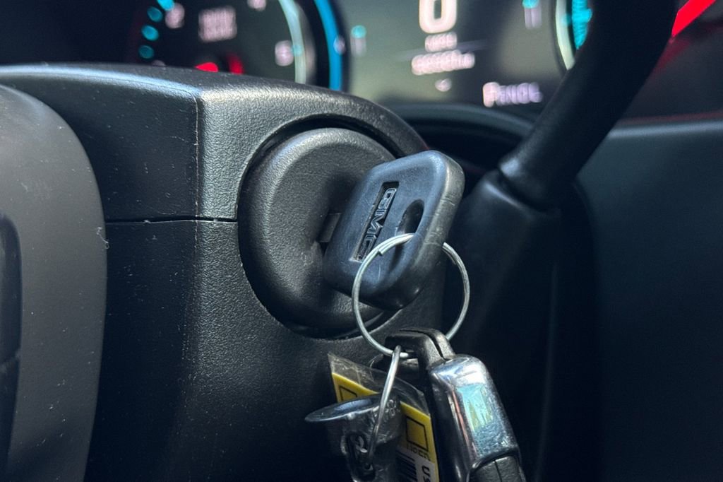 Used 2017 GMC Sierra 1500 Denali RWD image 25