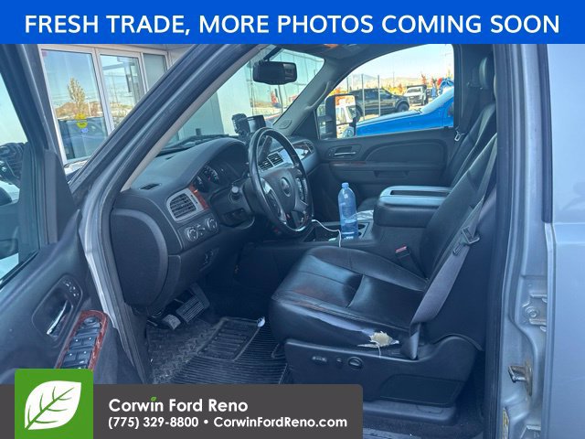 Used 2012 GMC Sierra 2500 SLT w/ SLT Convenience Package AWD/4WD image 9