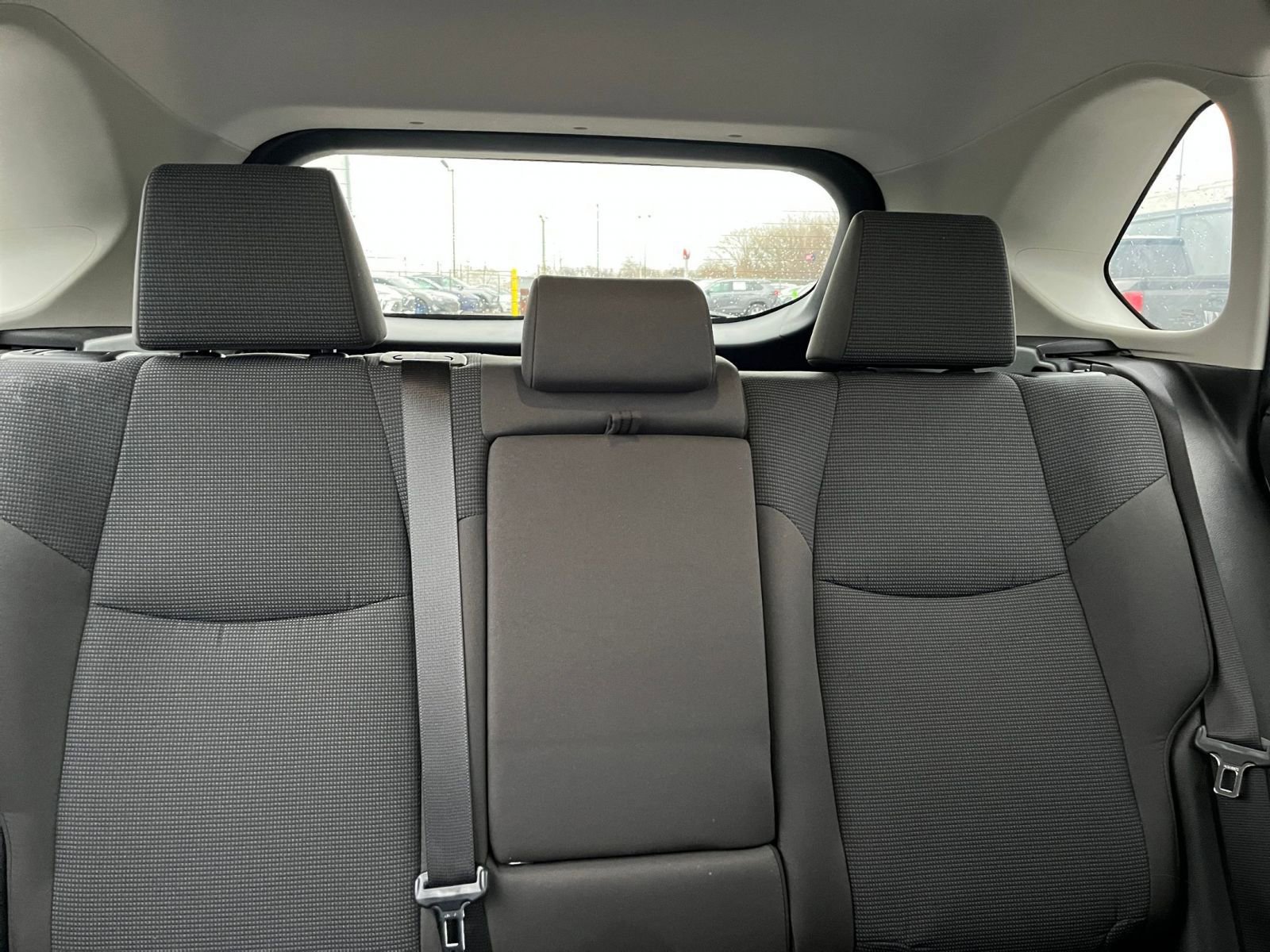 Used 2025 Toyota RAV4 LE image 37