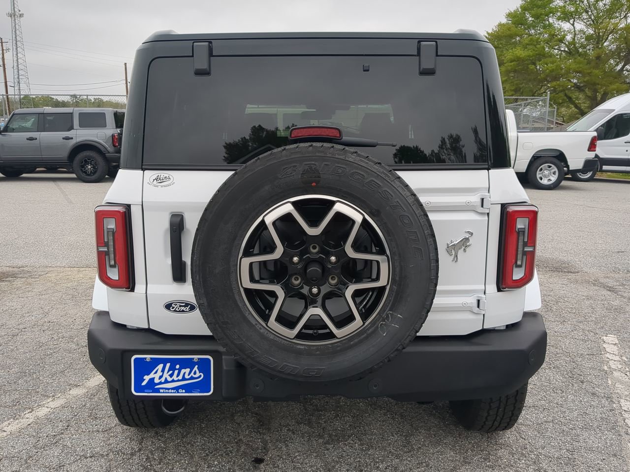 New 2026 Ford Bronco Outer Banks image 4