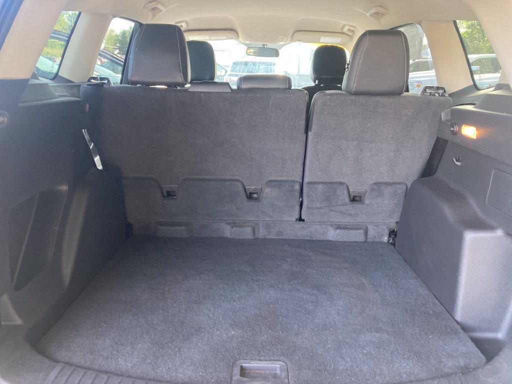 Used 2019 Ford Escape SE FWD image 29