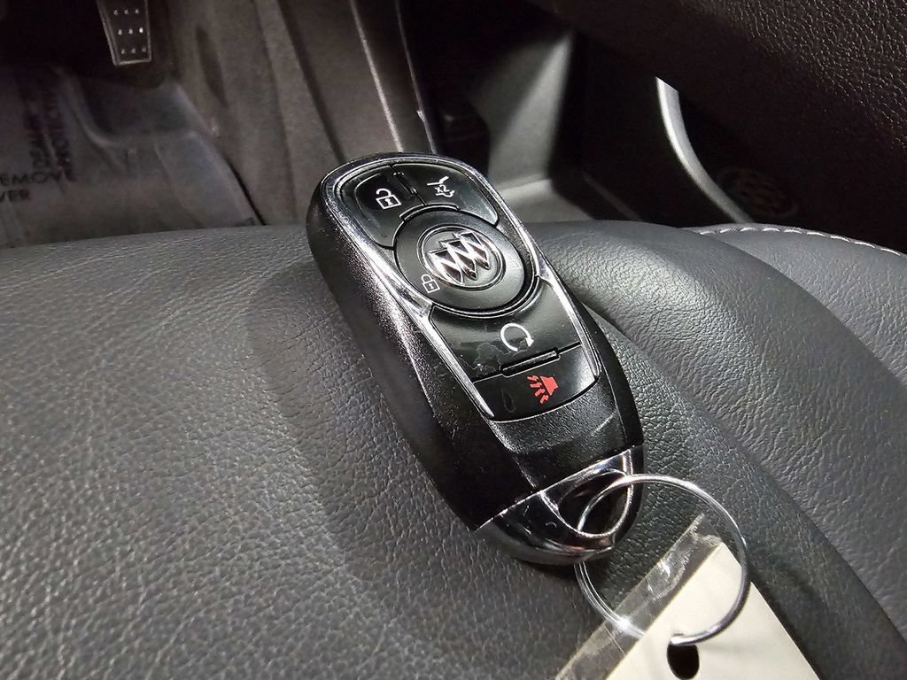 Used 2019 Buick Enclave Essence w/ LPO, Touring Package FWD image 37