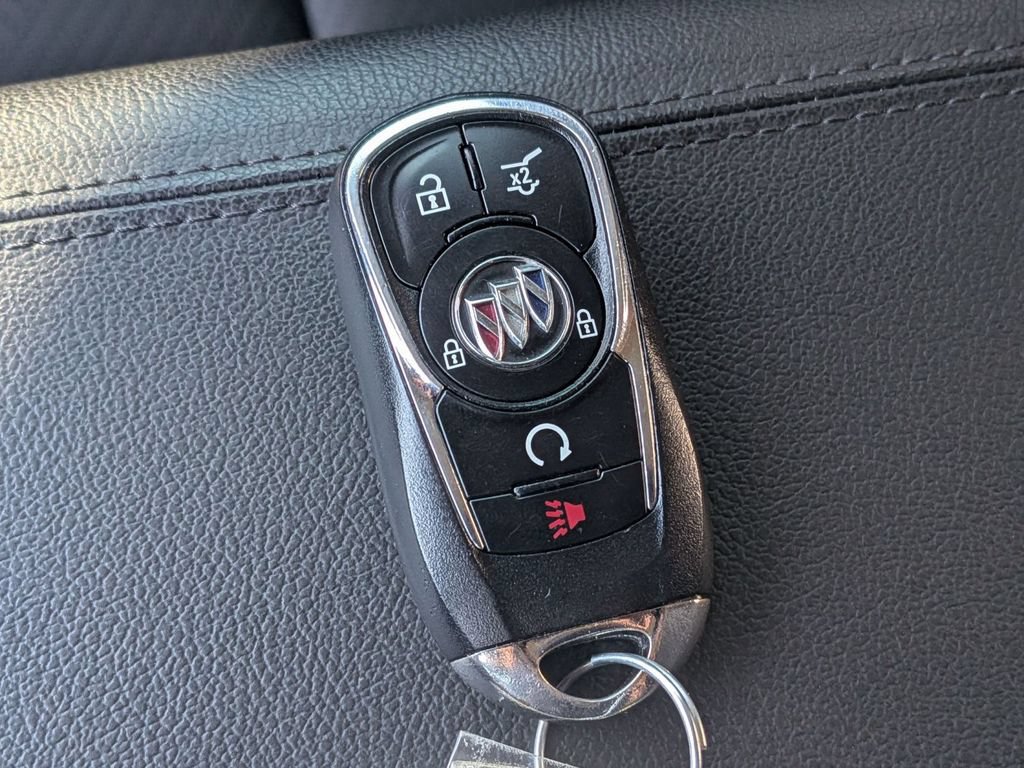 Used 2022 Buick Encore GX Essence w/ Advanced Technology Package AWD/4WD image 37