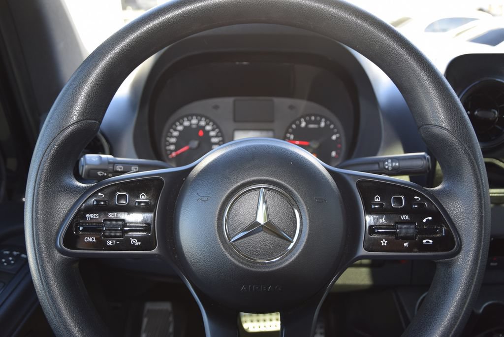 Used 2019 Mercedes-Benz Sprinter 2500 image 17