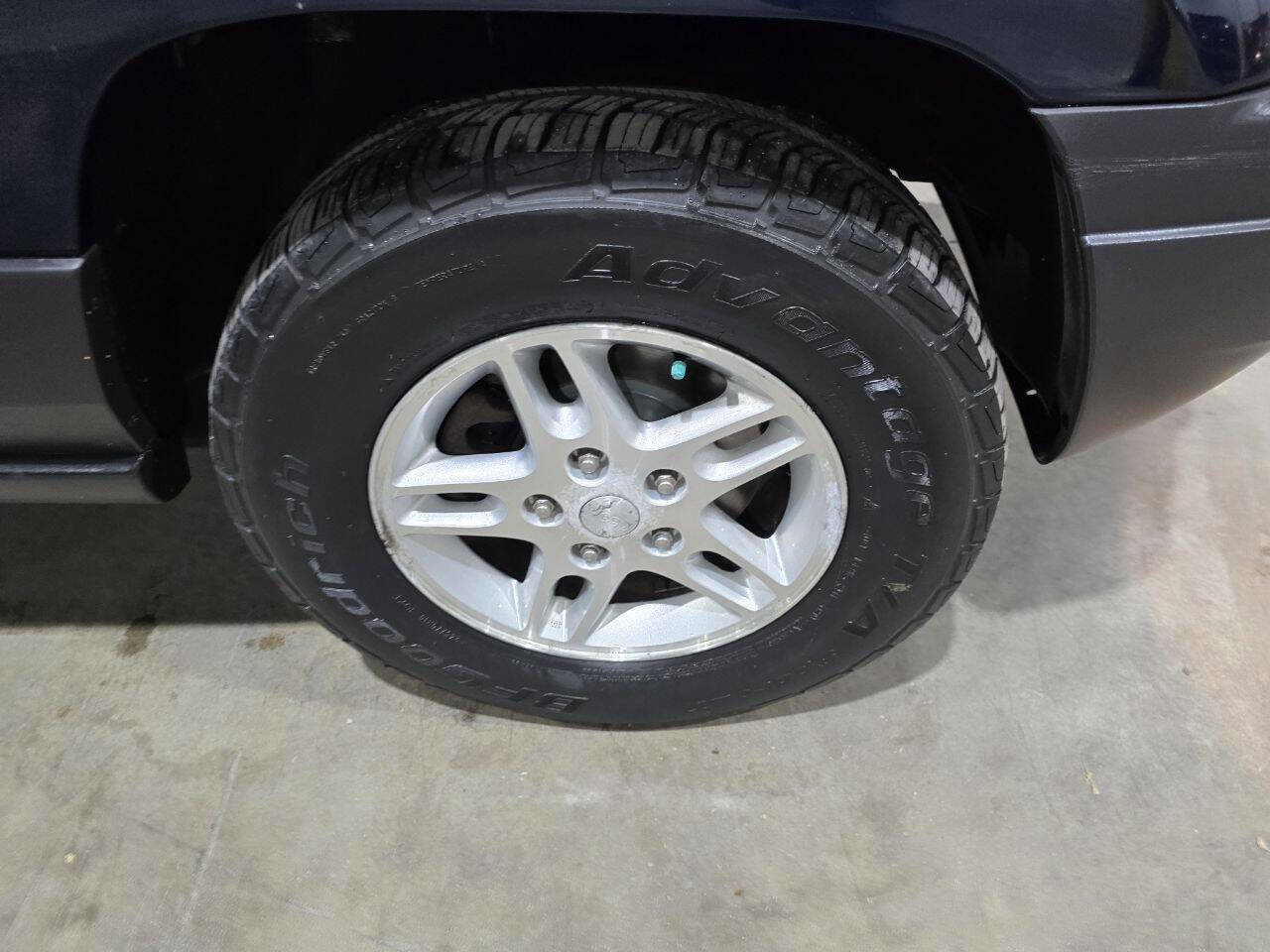 Used 2004 Jeep Grand Cherokee Laredo w/ Convenience Group image 19