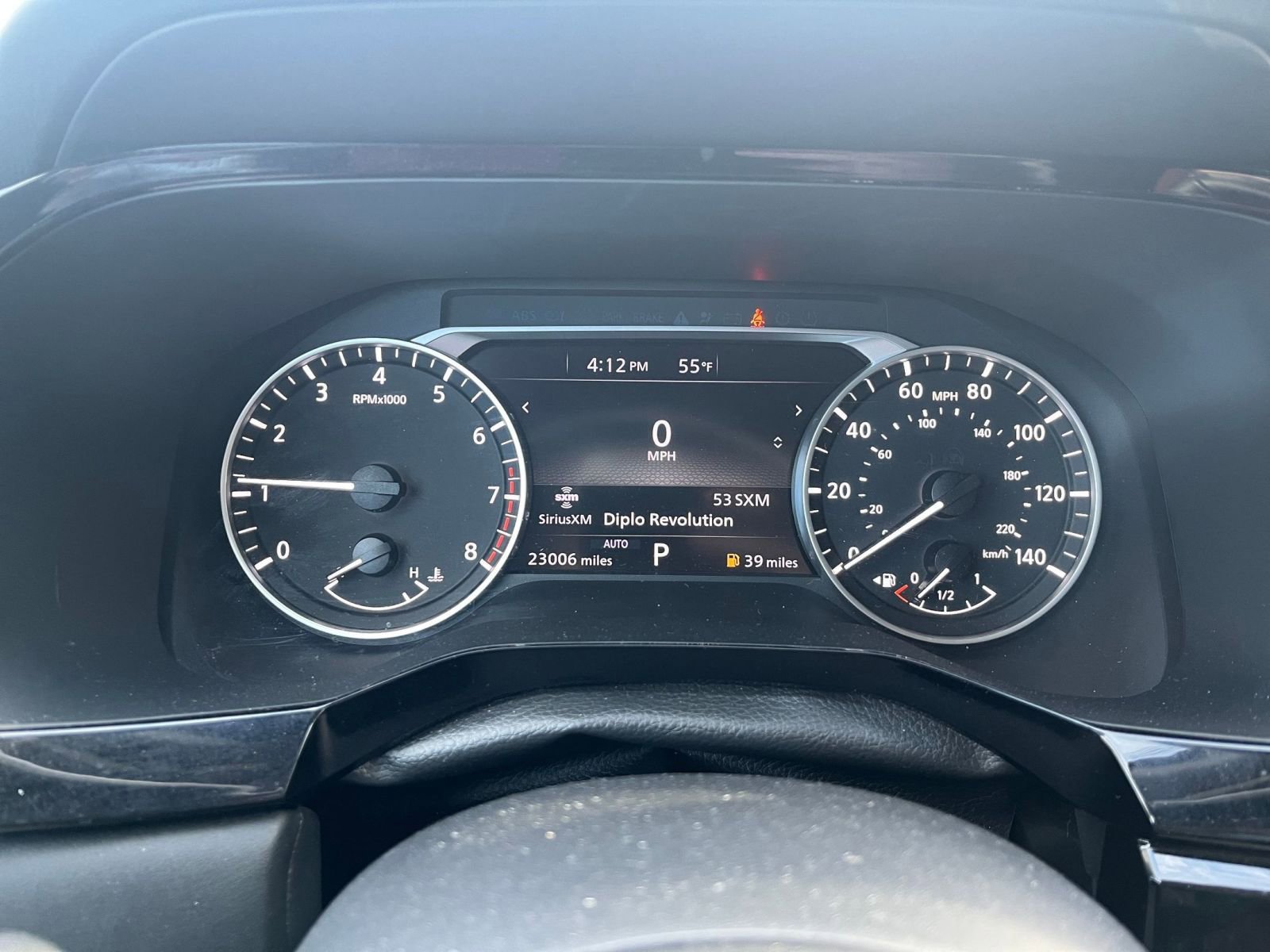 Used 2025 Nissan Pathfinder SV AWD/4WD image 48