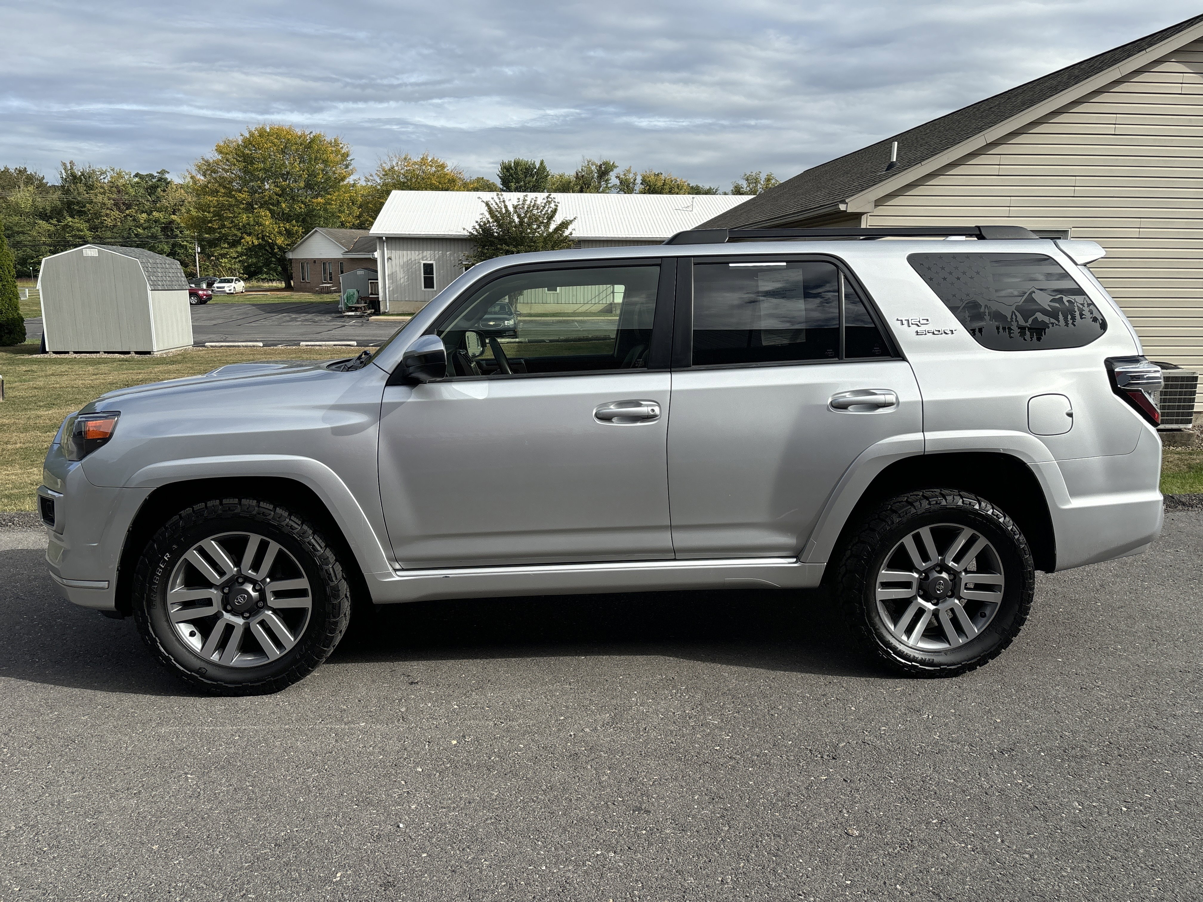 Used 2022 Toyota 4Runner TRD Sport image 7