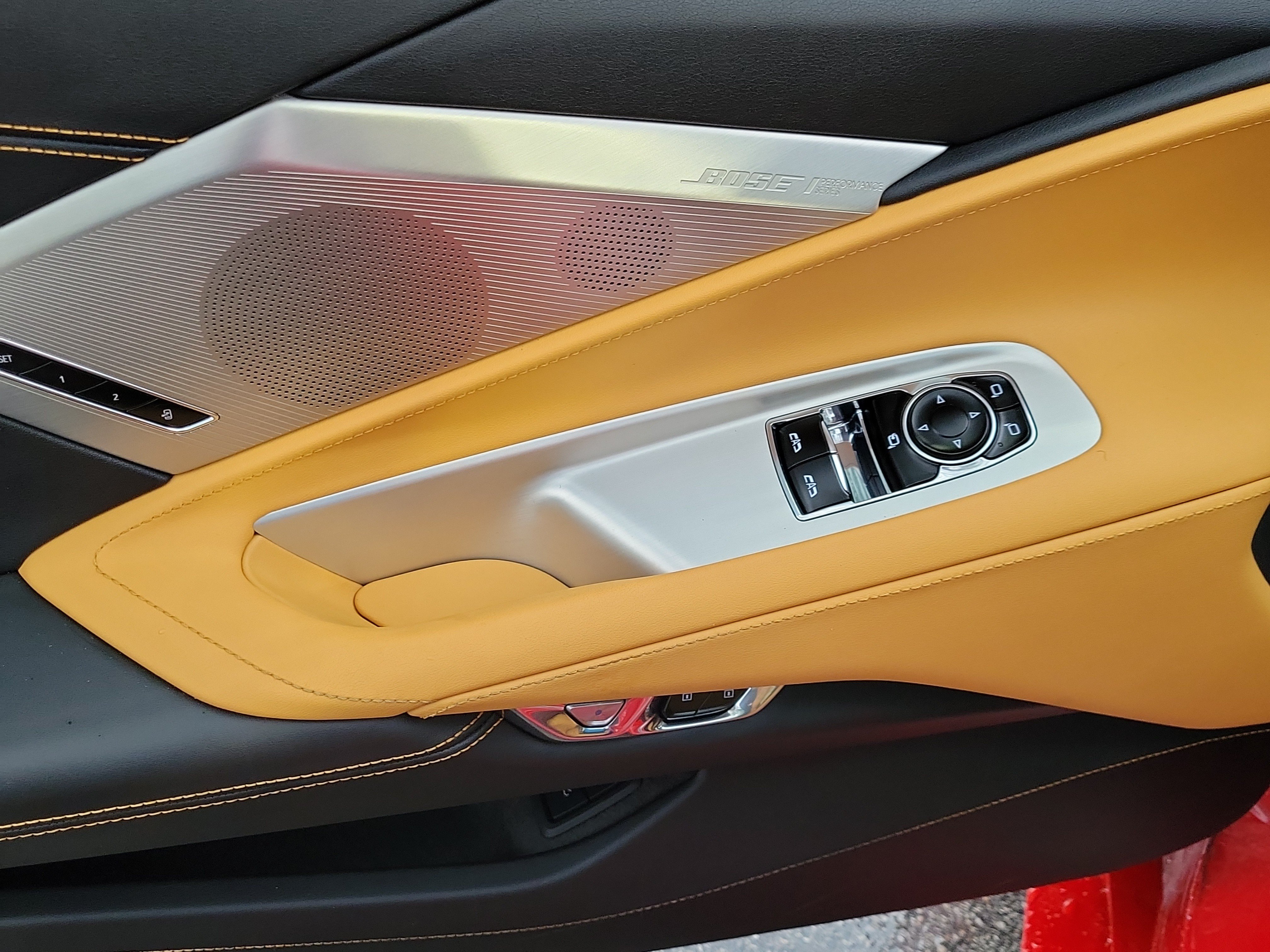 Used 2020 Chevrolet Corvette Stingray Preferred Cpe w/ 2LT Preferred Equipment Group RWD image 16