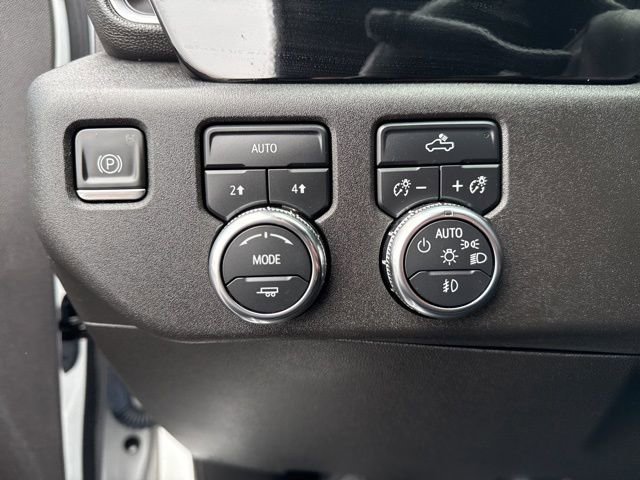 Used 2023 GMC Sierra 1500 Elevation AWD/4WD image 18