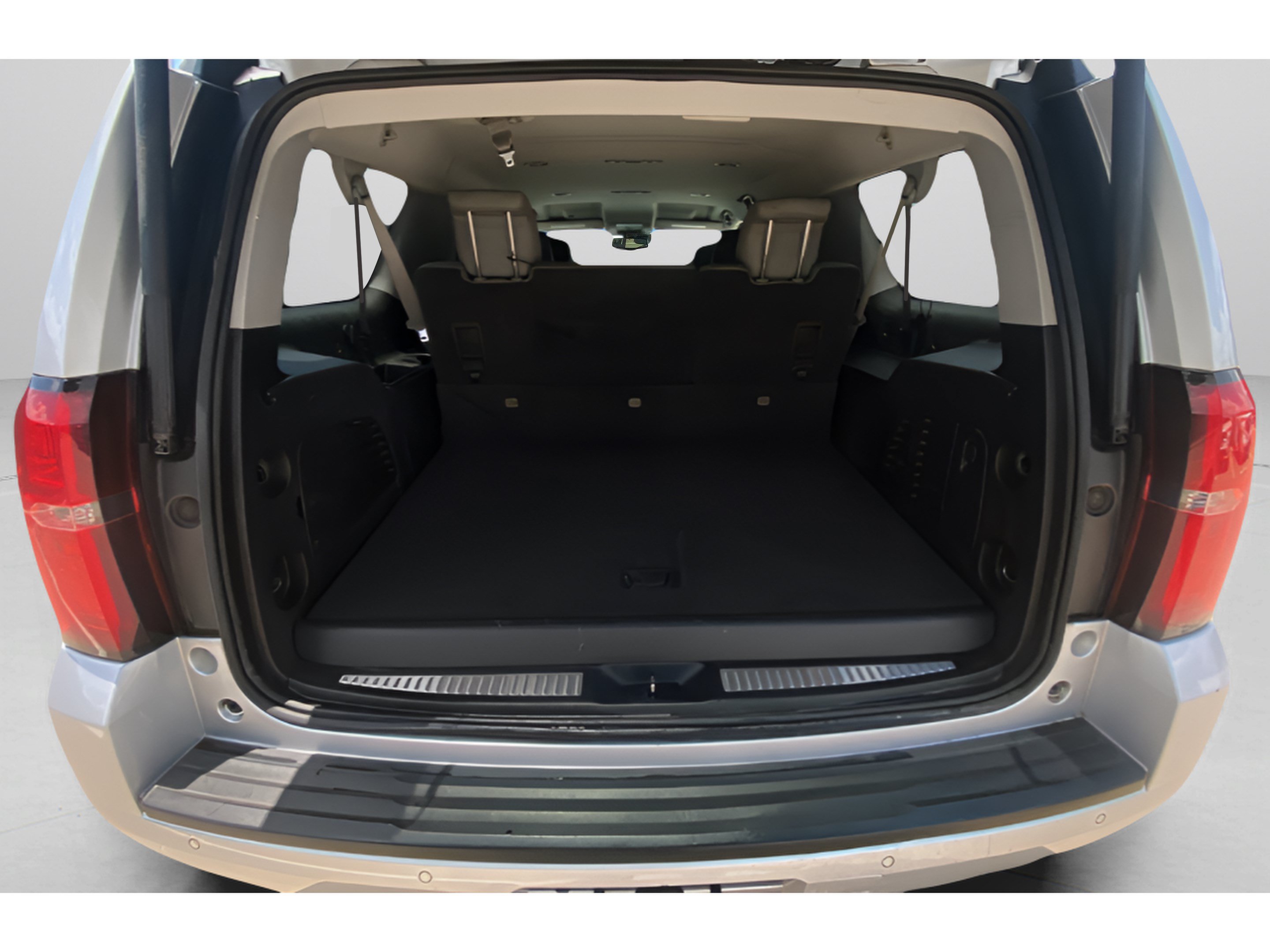 Used 2015 Chevrolet Suburban LT w/ Max Trailering Package RWD image 22