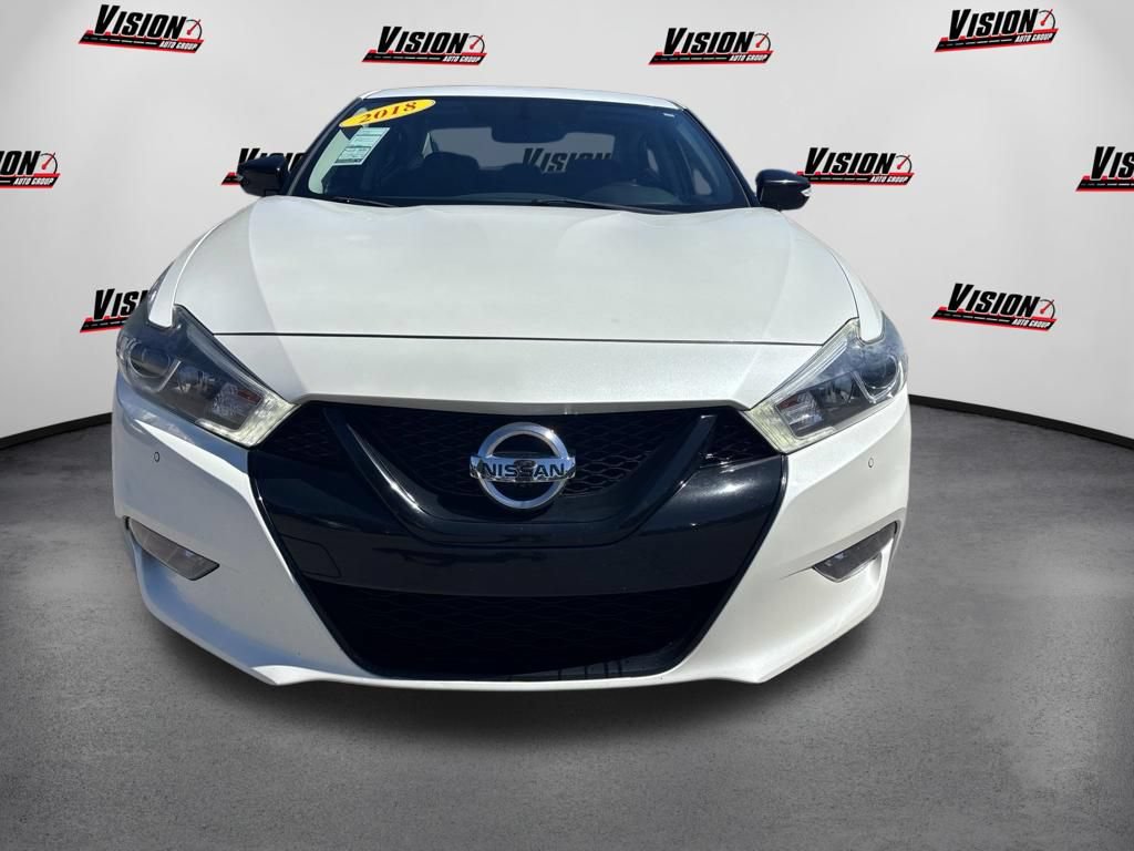 Used 2018 Nissan Maxima SR w/ Midnight Edition FWD video 2