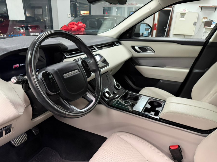 Used 2020 Land Rover Range Rover Velar R-Dynamic S AWD/4WD image 49