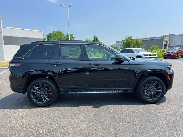 New 2026 Jeep Grand Cherokee Limited AWD/4WD image 9