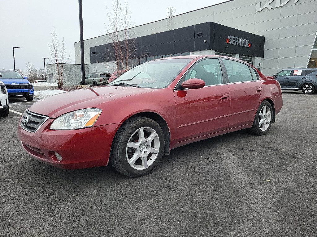 Used 2004 Nissan Altima 3.5 SE w/ Sport Pkg image 2