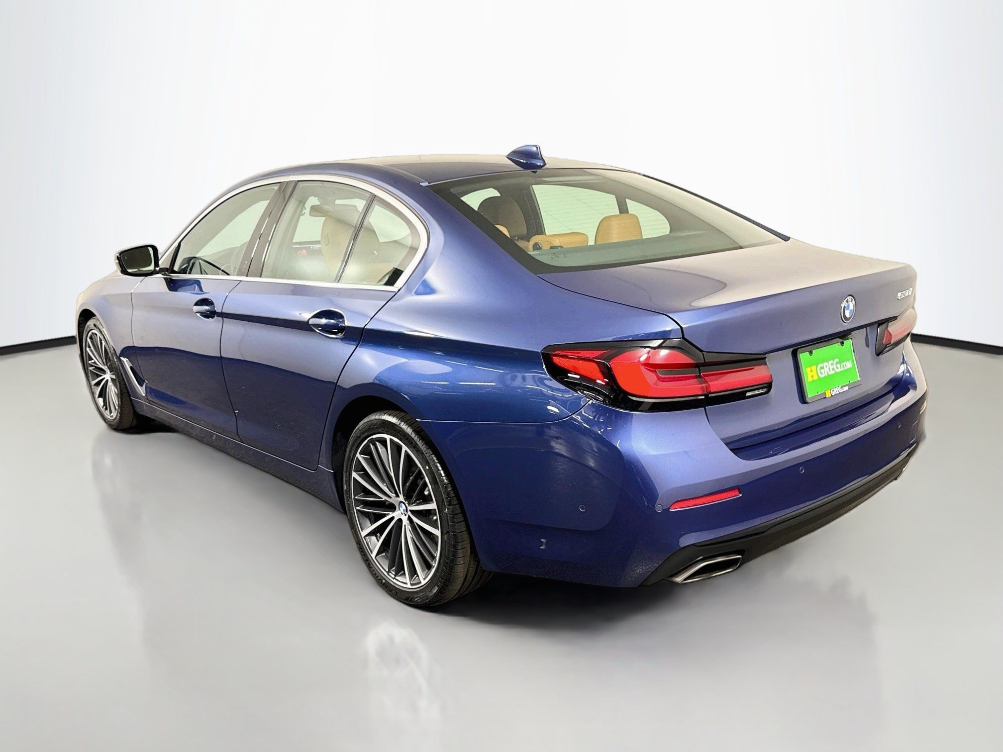 Used 2023 BMW 530i w/ Premium Package RWD image 7