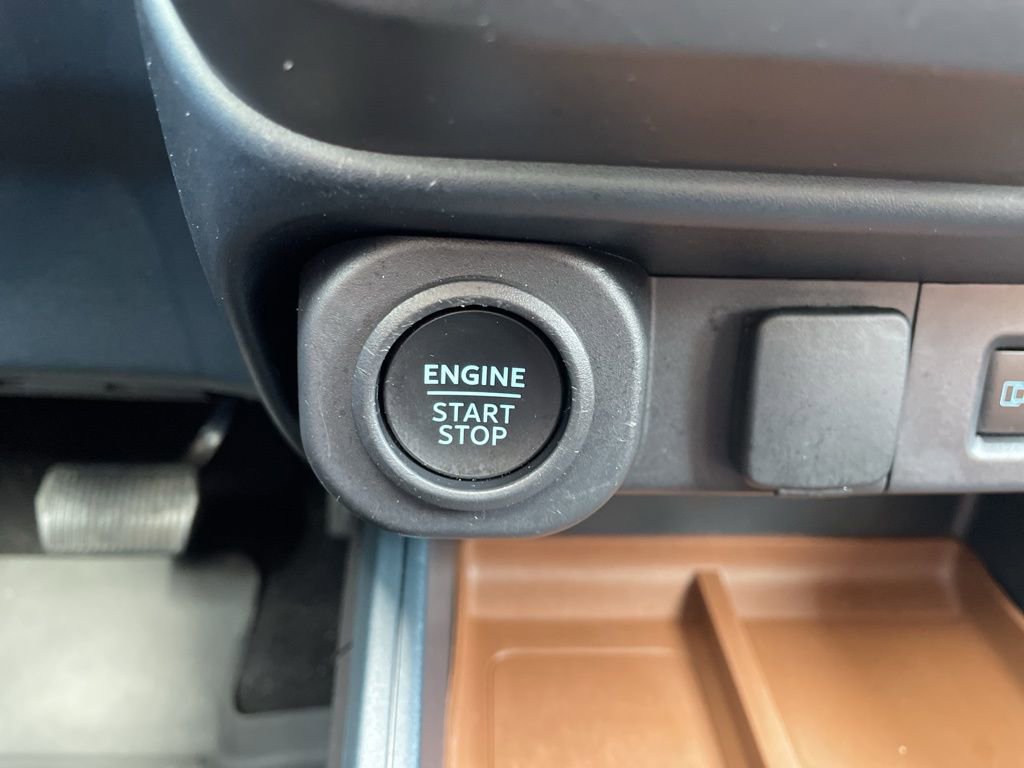 Used 2023 Ford Maverick Lariat w/ Lariat Luxury Package image 25