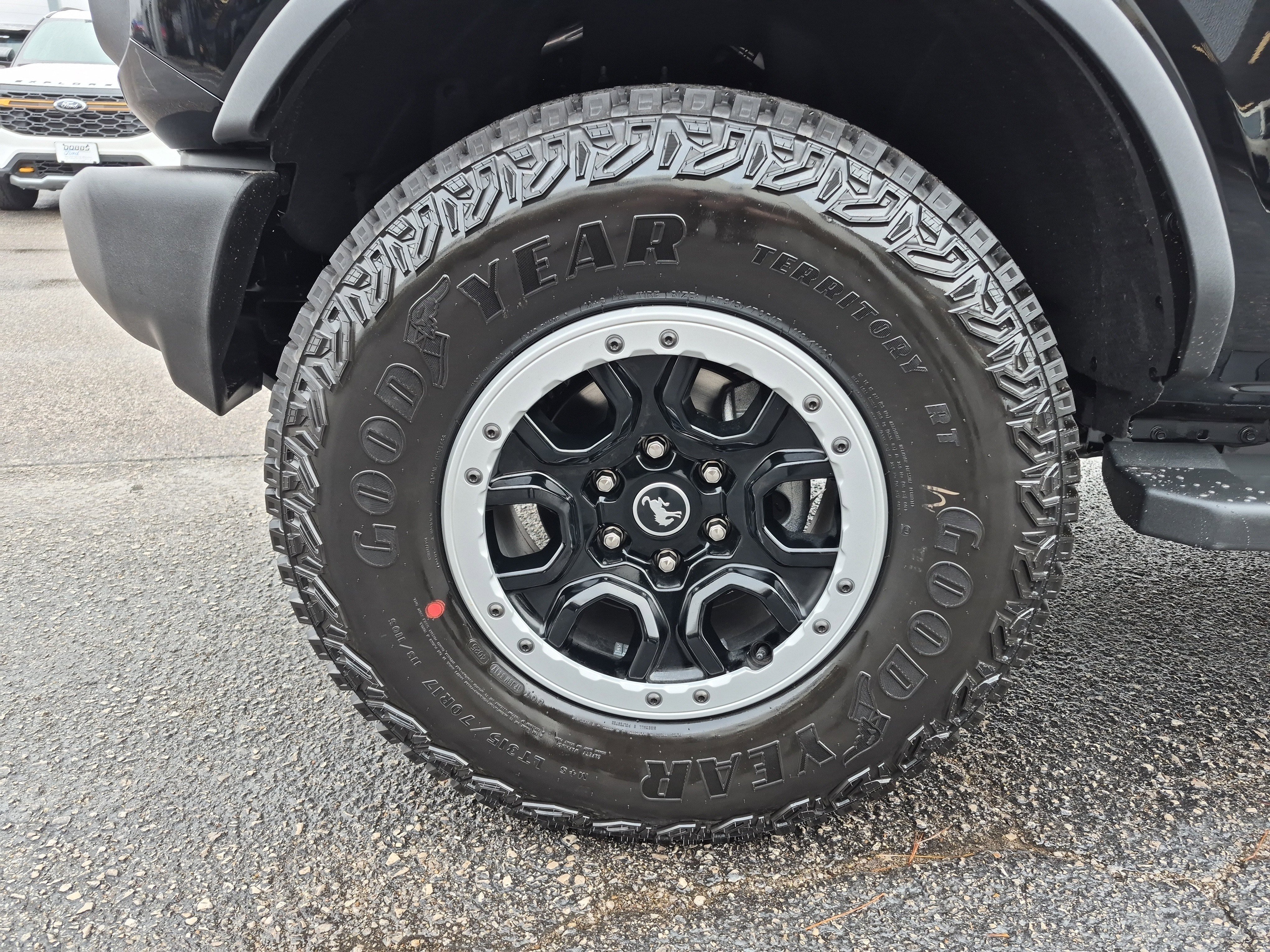 New 2025 Ford Bronco 2-Door w/ Sasquatch Package image 8