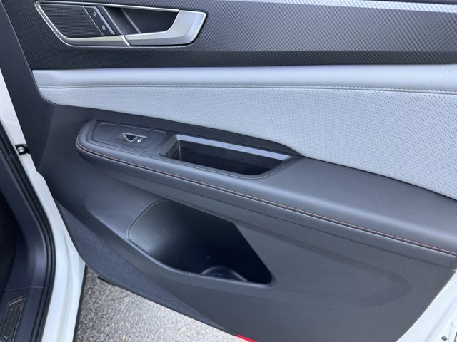 Used 2024 Volkswagen Atlas Peak Edition SE image 55