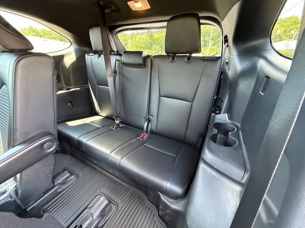 Used 2023 Toyota Highlander XSE AWD/4WD image 15