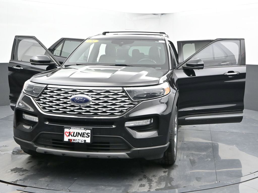 Used 2020 Ford Explorer Platinum w/ Premium Technology Package image 56