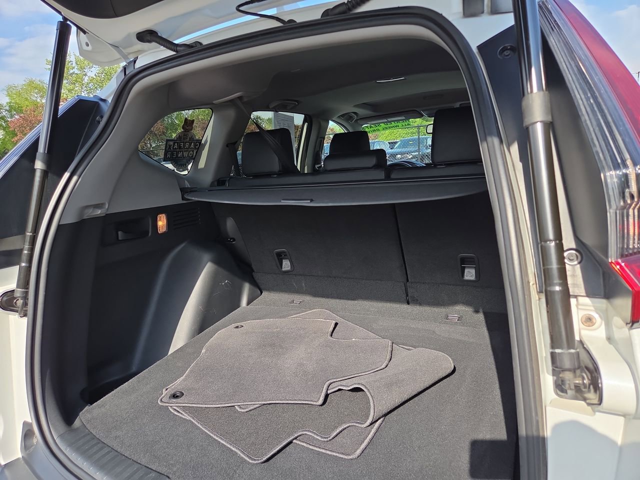 Used 2022 Honda CR-V Touring image 24