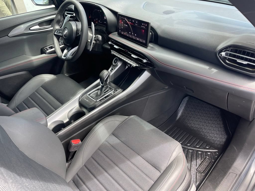 Used 2024 Dodge Hornet R/T w/ R/T Blacktop Package AWD/4WD image 17