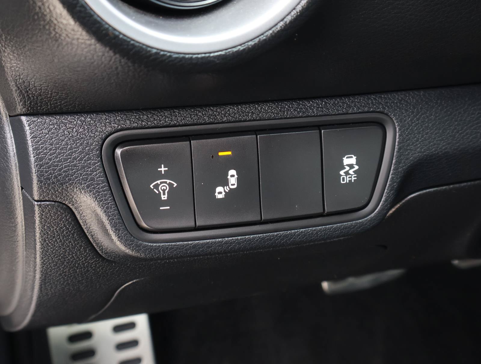 Used 2024 Kia Forte GT-Line FWD image 21