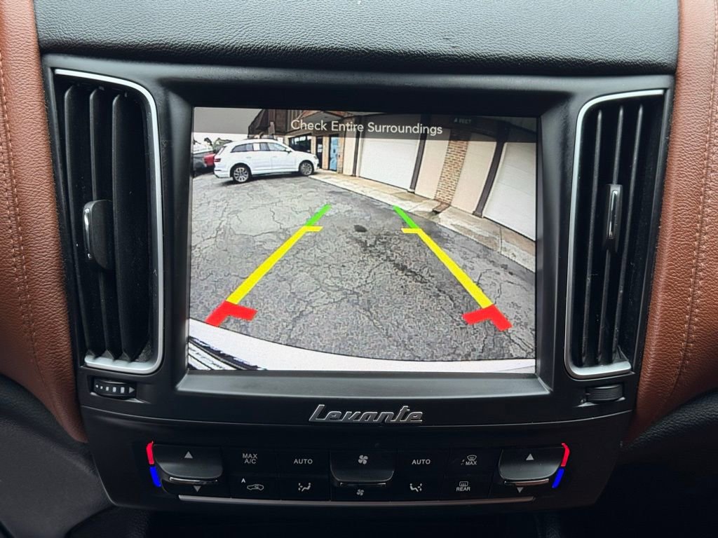 Used 2019 Maserati Levante image 25