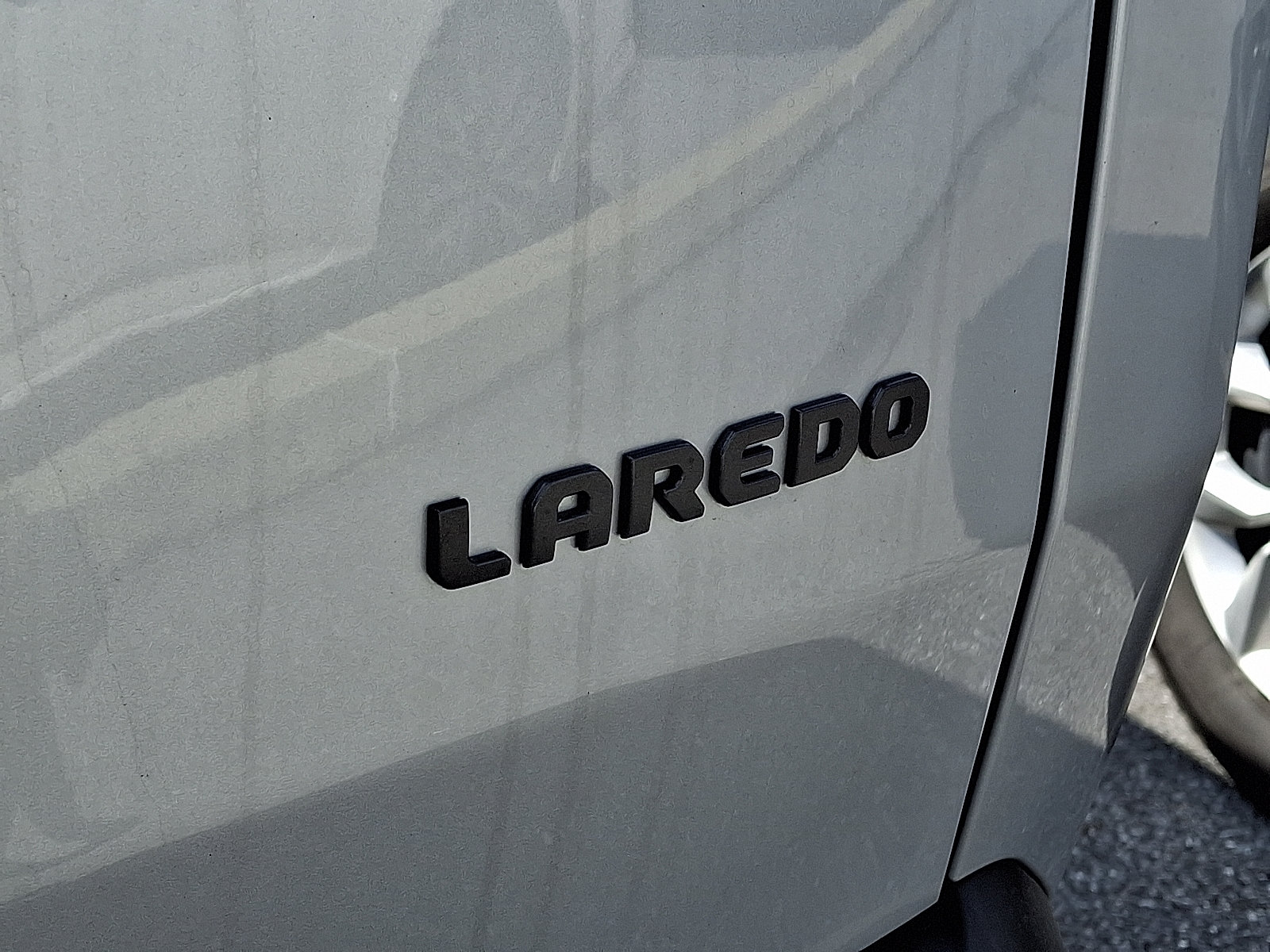 New 2026 Jeep Cherokee Laredo AWD/4WD image 6