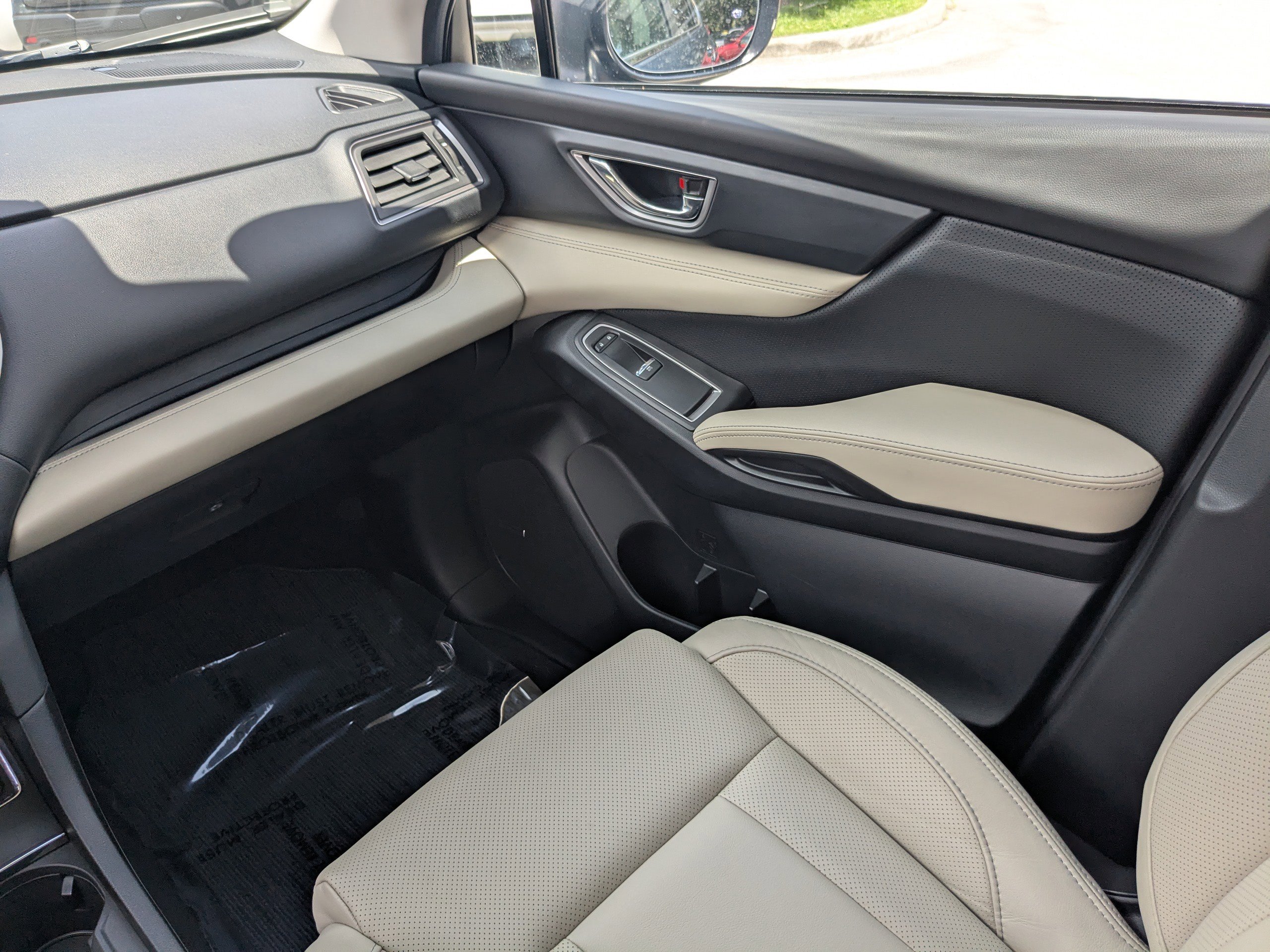 Certified 2025 Subaru Ascent Limited image 18