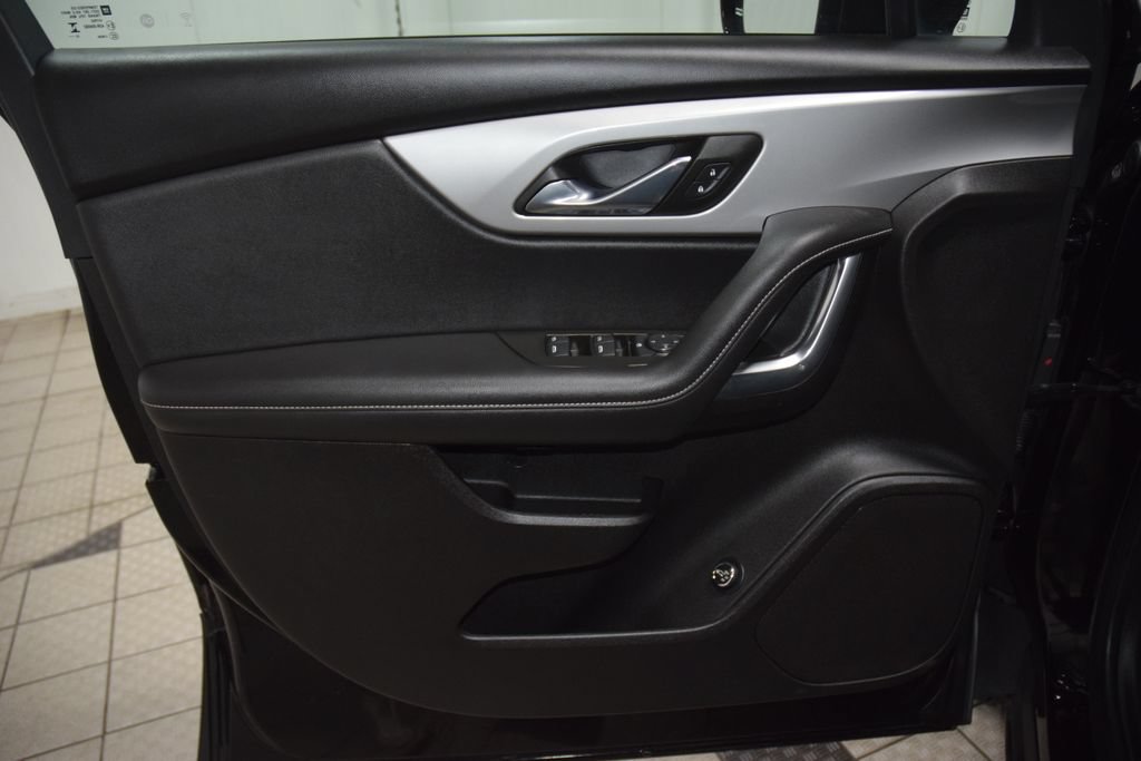 Used 2024 Chevrolet Blazer LT w/ Convenience Package FWD image 47