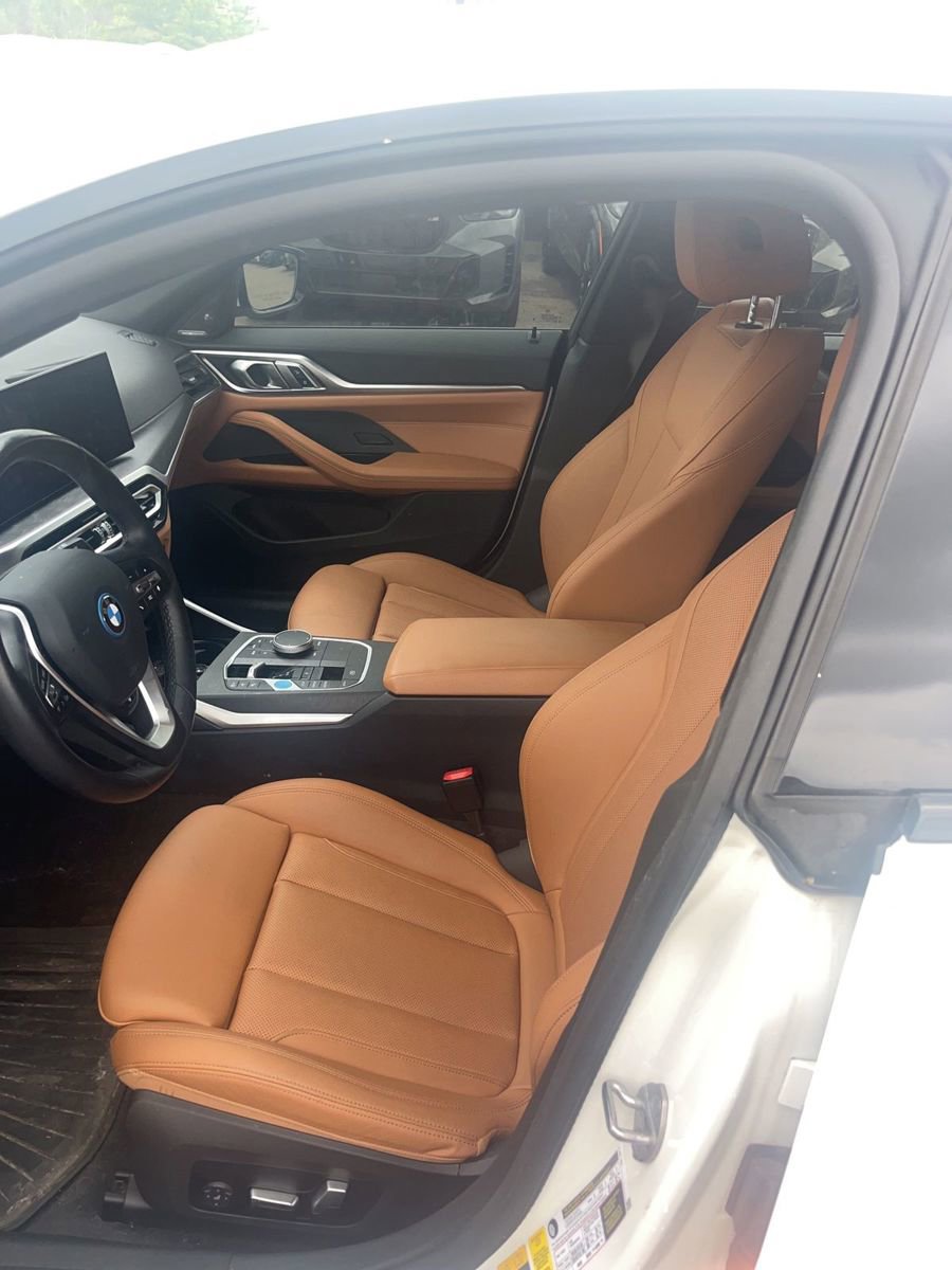 Used 2023 BMW i4 eDrive35 w/ Premium Package RWD image 5