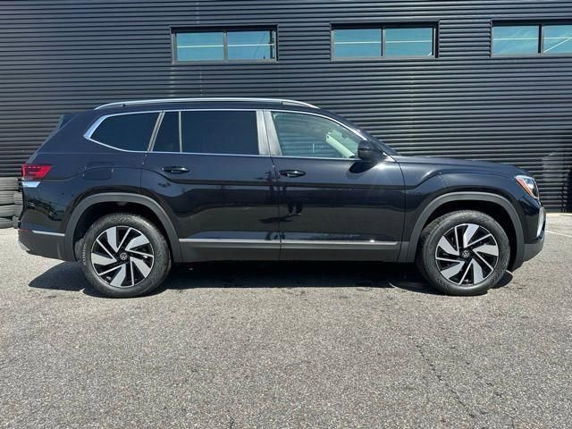 New 2025 Volkswagen Atlas SEL image 8
