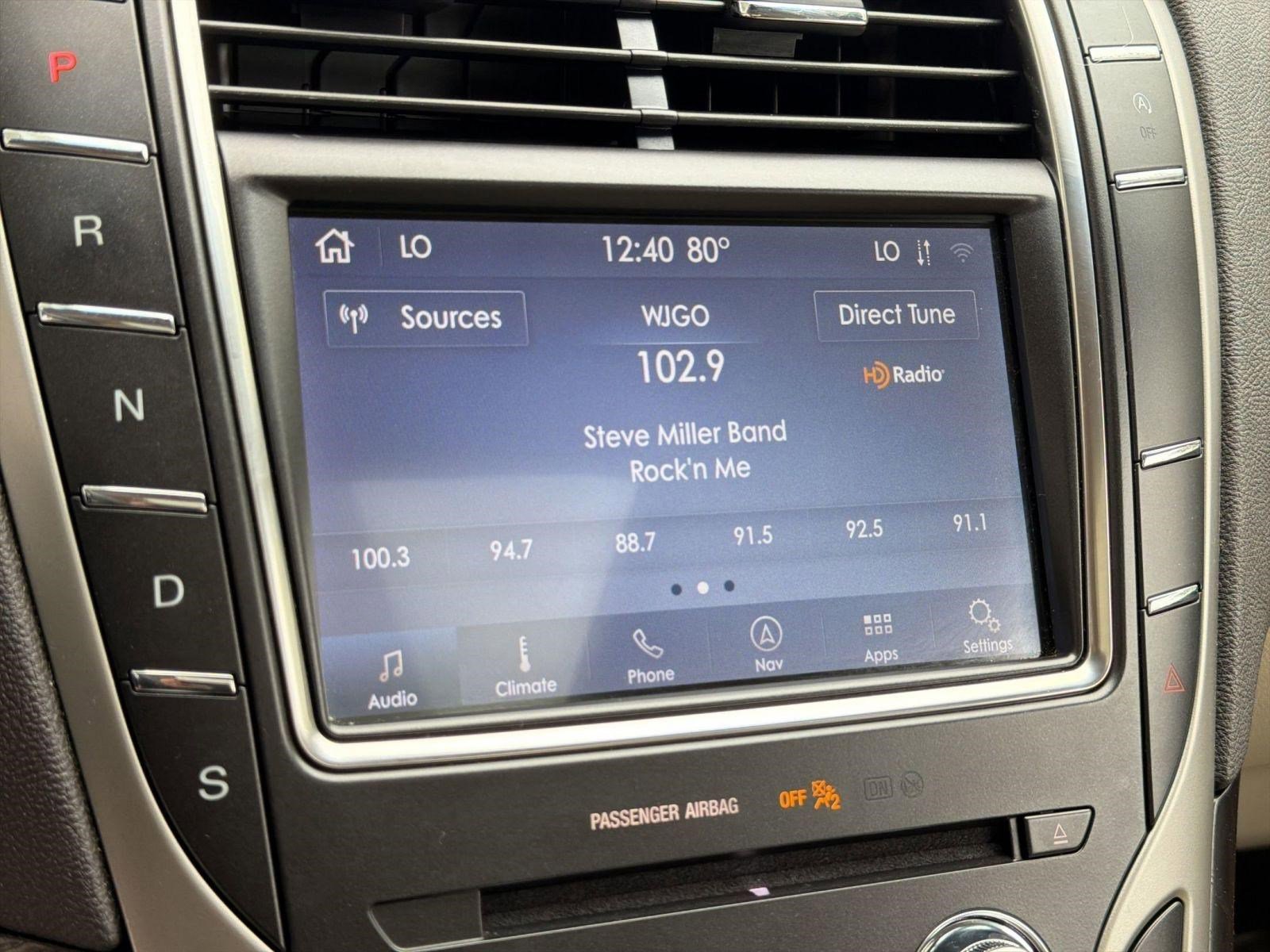 Used 2020 Lincoln Nautilus Reserve image 23