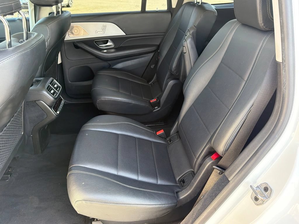Used 2023 Mercedes-Benz GLS 450 4MATIC image 34