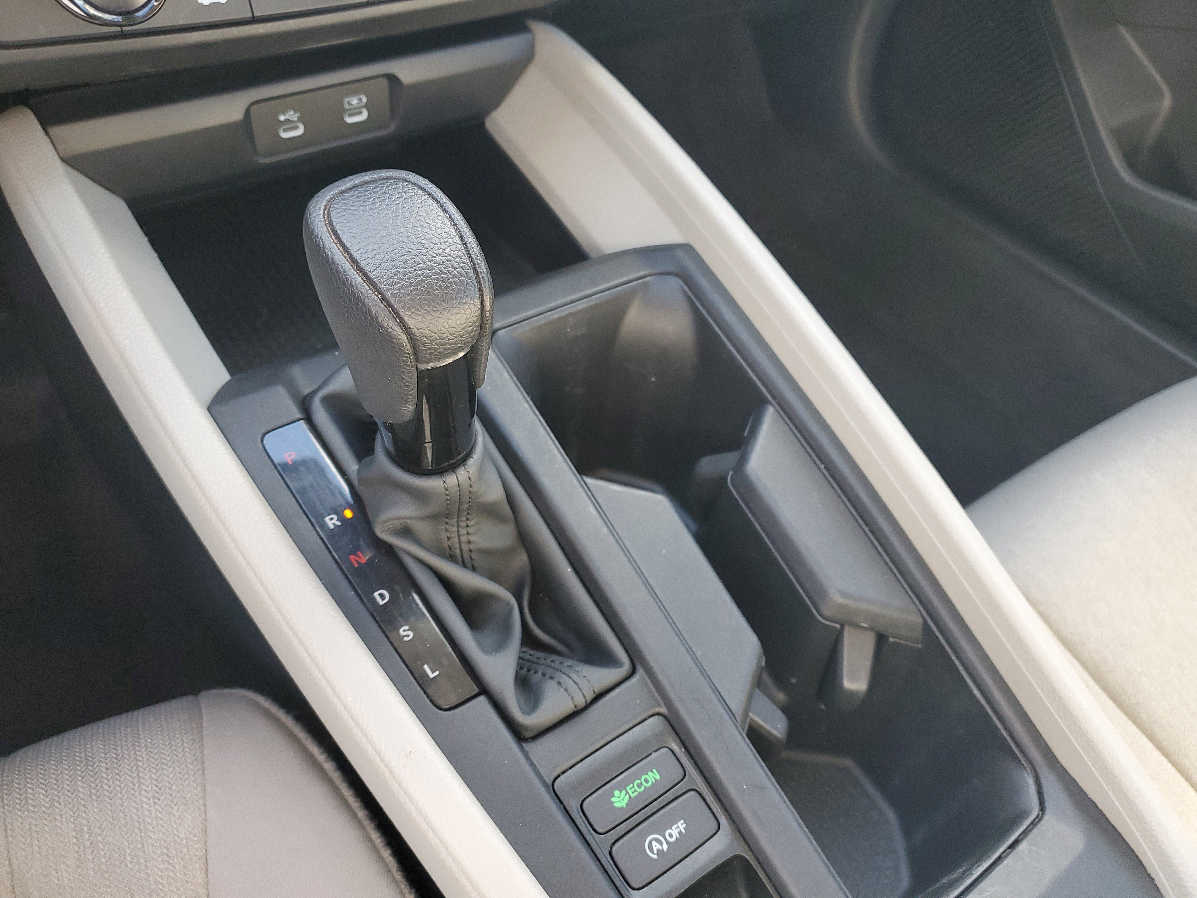 Used 2024 Honda Accord LX image 32