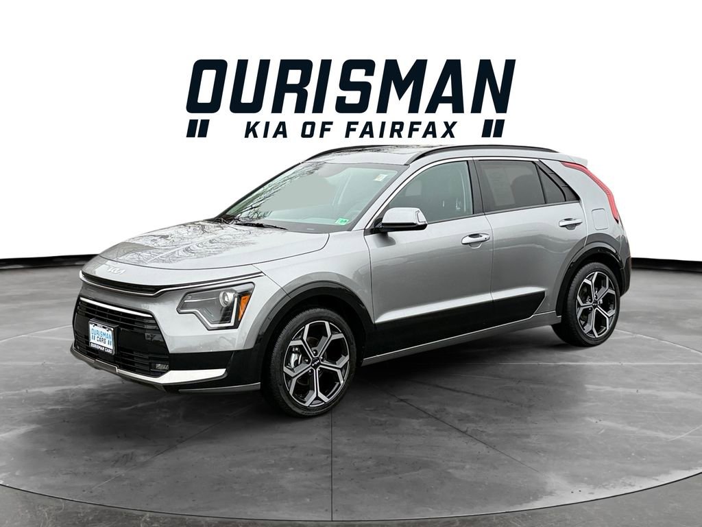 Certified 2025 Kia Niro EX Touring image 2