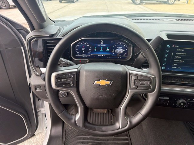 Used 2025 Chevrolet Silverado 1500 LT AWD/4WD image 20