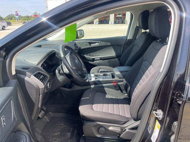 New 2024 Ford Edge SE w/ Black Appearance Package image 12