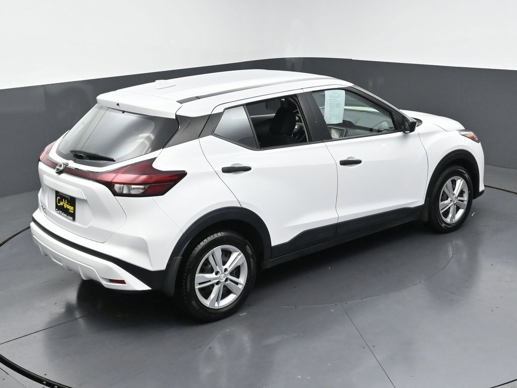 Used 2024 Nissan Kicks S image 33