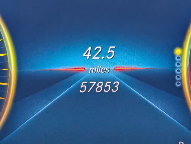 Used 2022 Mercedes-Benz GLC 300 4MATIC image 33