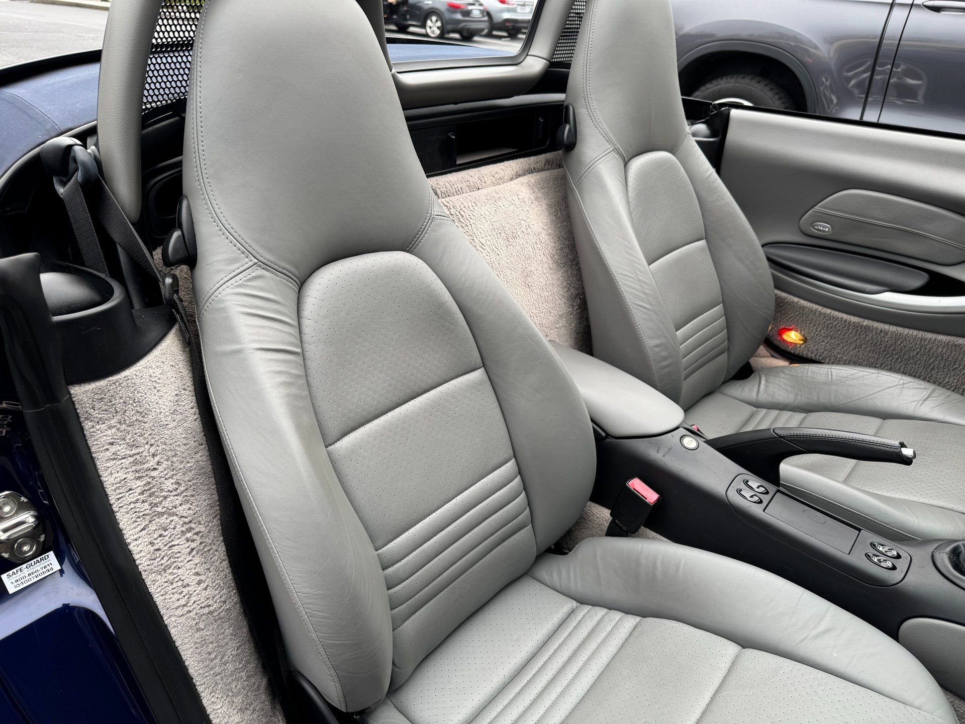 Used 2001 Porsche Boxster S image 22