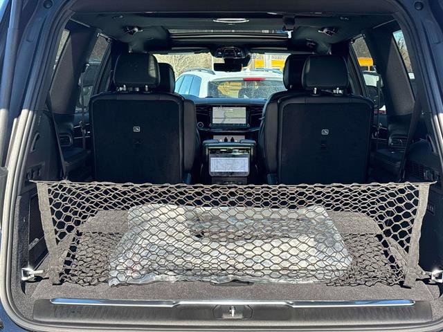 New 2026 Jeep Grand Wagoneer Summit image 5