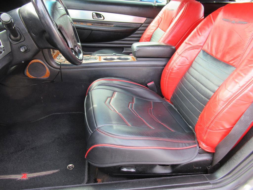 Used 2003 Ford Thunderbird Deluxe image 13