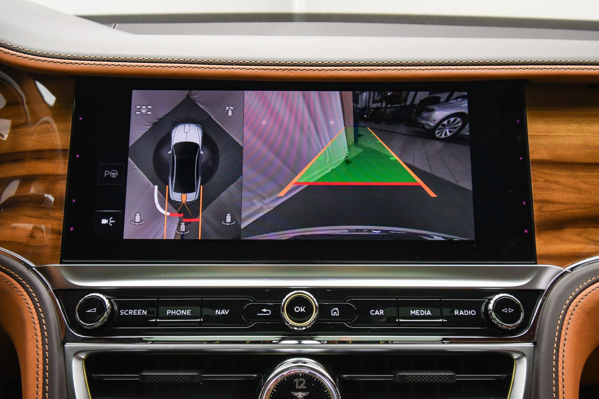 New 2026 Bentley Flying Spur Plug-In Hybrid AWD/4WD image 38