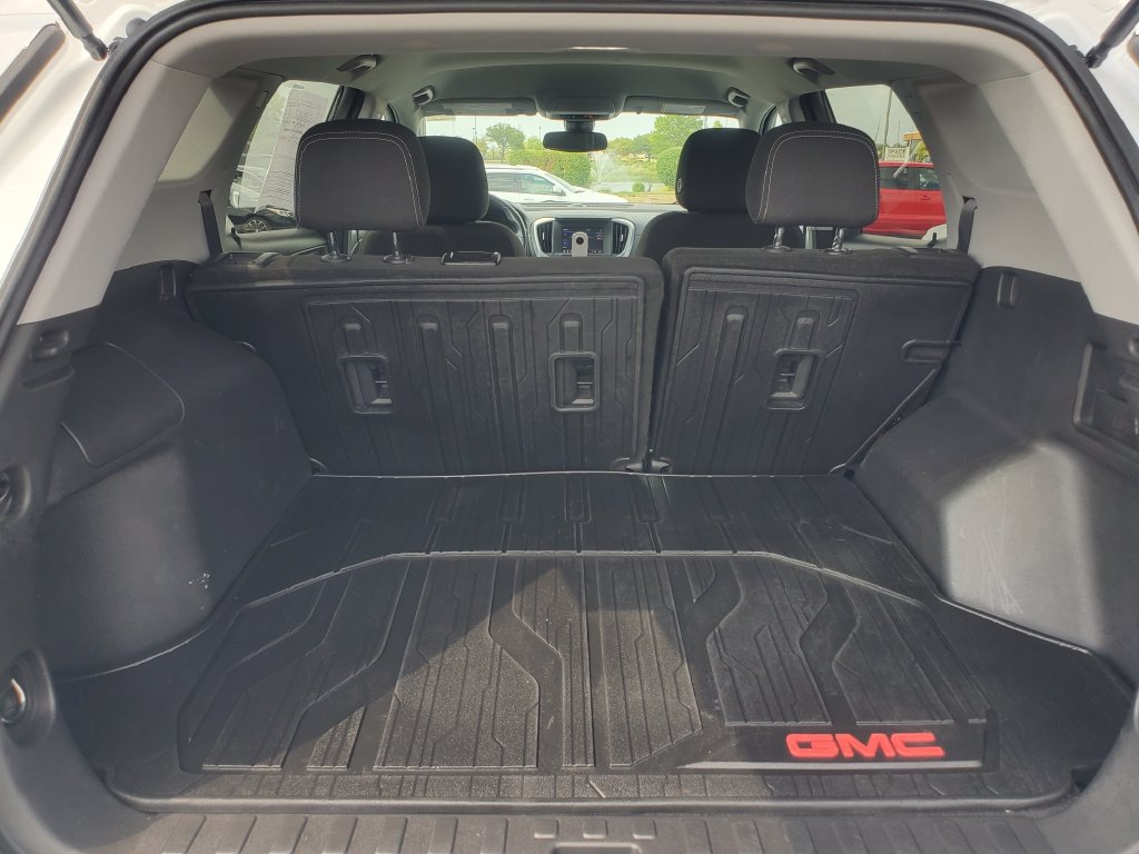 Used 2022 GMC Terrain SLE w/ Driver Convenience Package AWD/4WD image 26